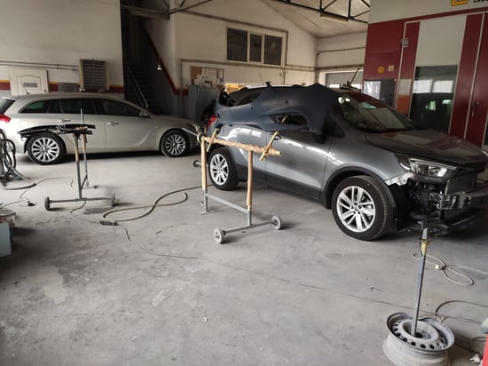 Image of building-exterior-and-surroundings