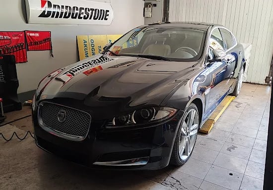 Image of example-cars