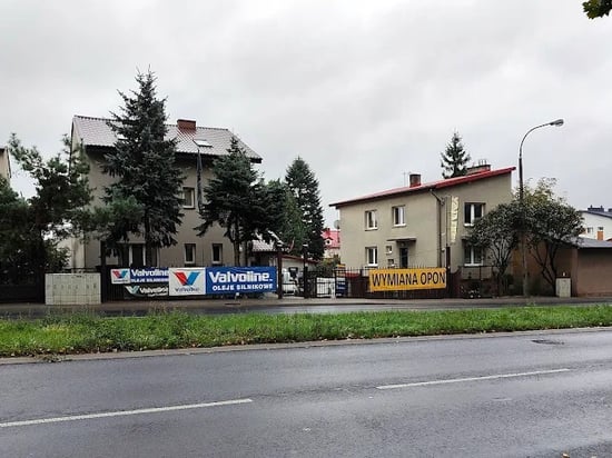 Image of building-exterior-and-surroundings