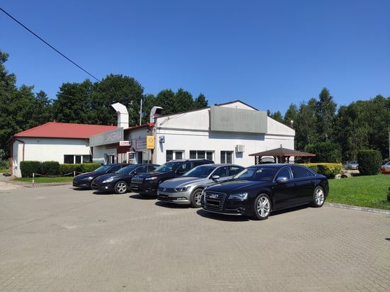 Image of building-exterior-and-surroundings