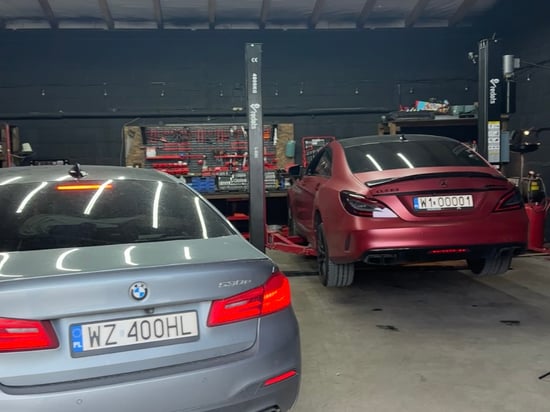 Image of example-cars