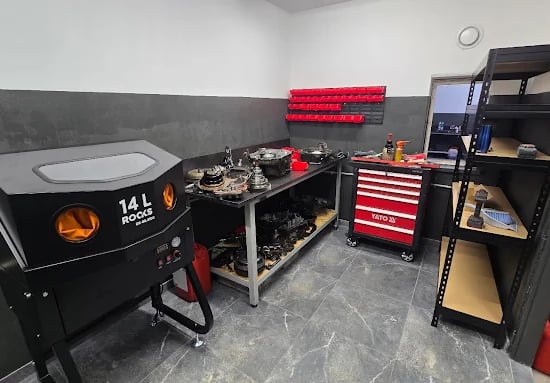 Image of workshop-hall