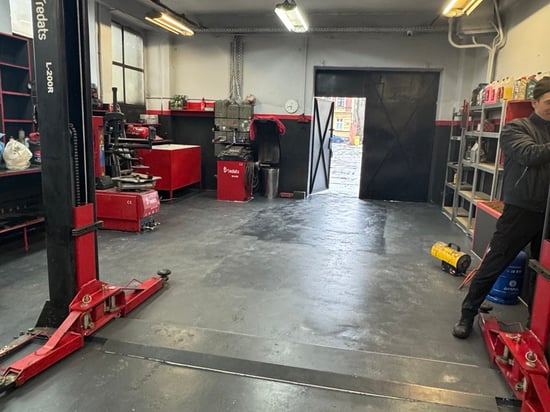 Image of building-exterior-and-surroundings