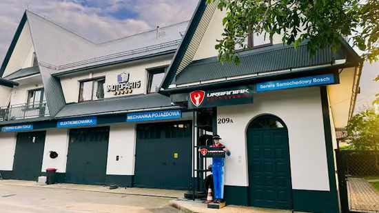 Image of building-exterior-and-surroundings