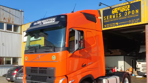 Image of building-exterior-and-surroundings