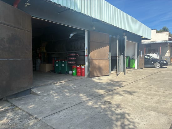 Image of building-exterior-and-surroundings