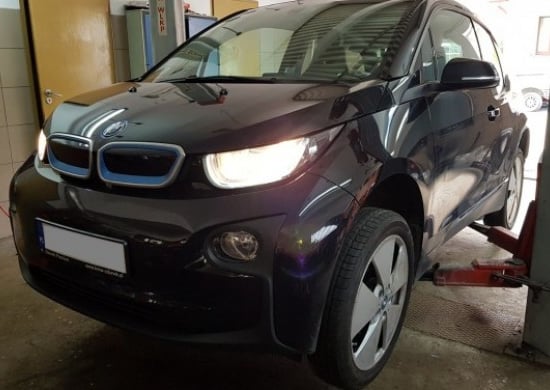 Image of building-exterior-and-surroundings