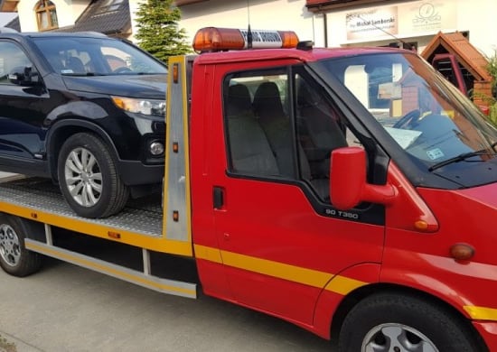 Image of building-exterior-and-surroundings