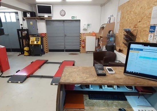 Image of building-exterior-and-surroundings