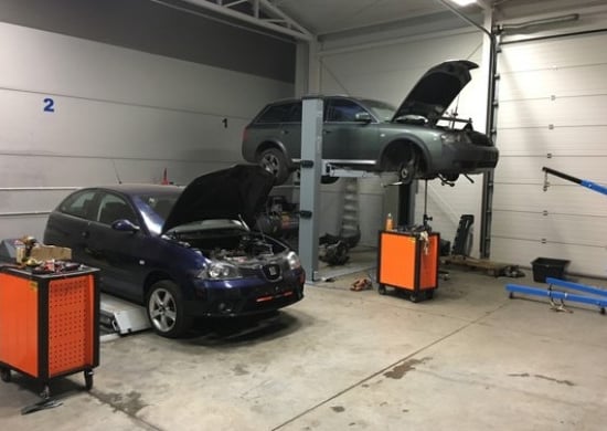 Image of example-cars