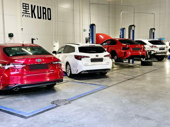 Image of working-mechanics