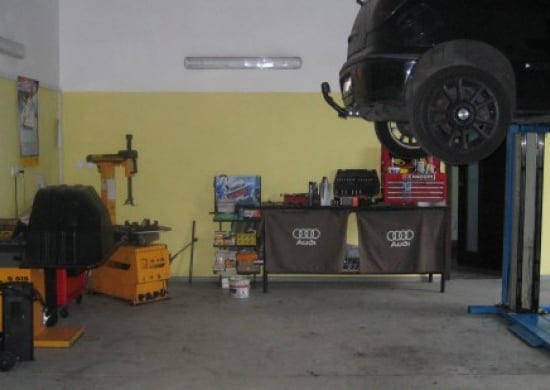 Image of example-cars