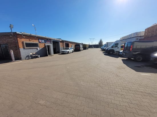 Image of building-exterior-and-surroundings