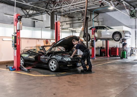 Image of building-exterior-and-surroundings