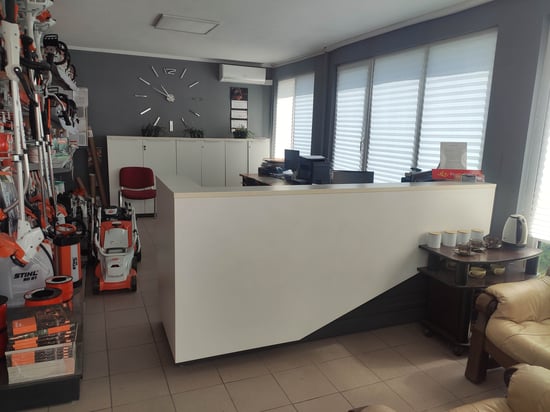 Image of building-exterior-and-surroundings