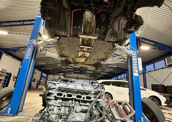 Image of working-mechanics