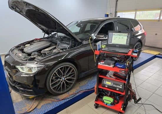 Image of working-mechanics