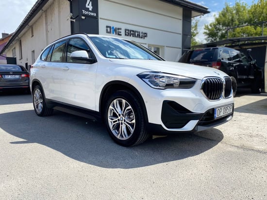 Image of building-exterior-and-surroundings