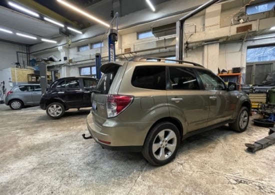 Image of building-exterior-and-surroundings