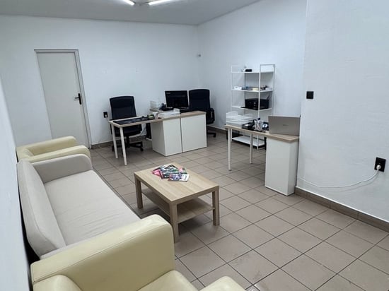 Image of building-exterior-and-surroundings