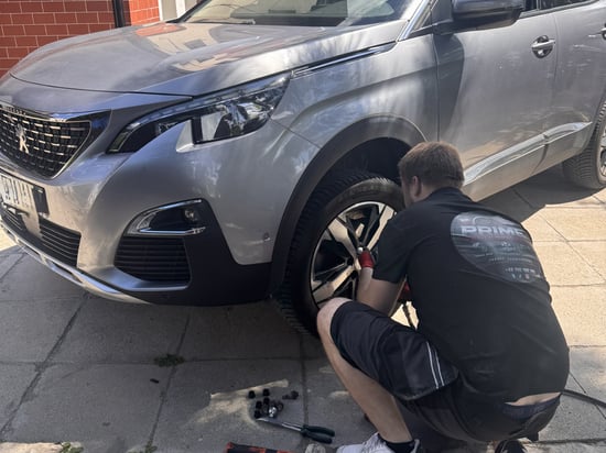 Image of working-mechanics