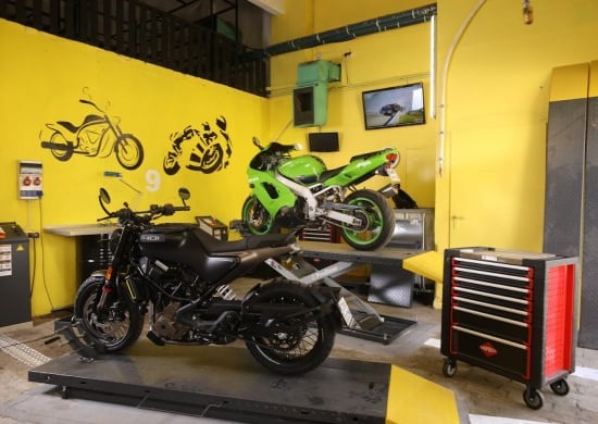 Image of example-cars