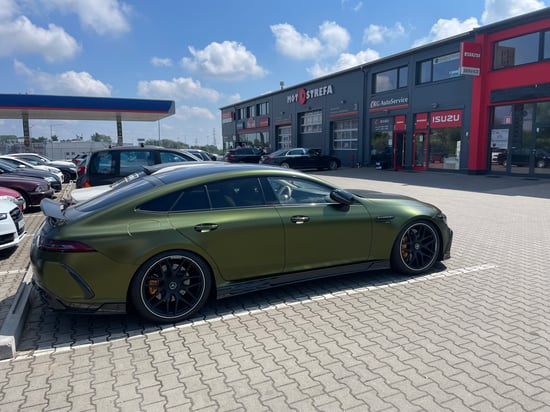 Image of building-exterior-and-surroundings