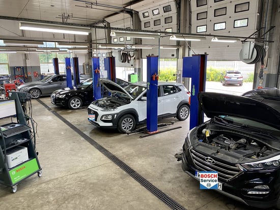 Image of working-mechanics