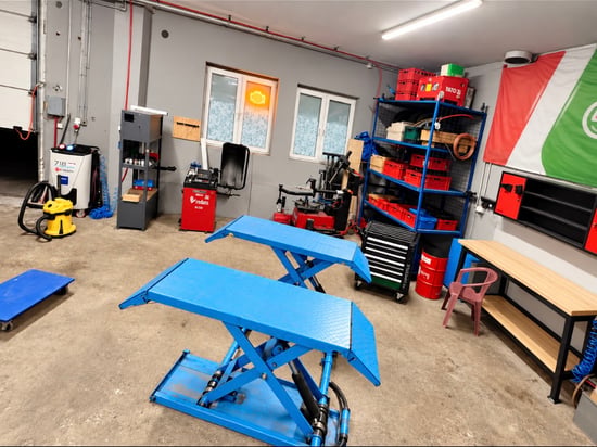 Image of workshop-hall