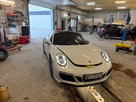 Image of example-cars