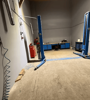 Image of building-exterior-and-surroundings