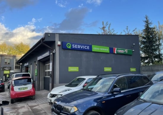 Image of building-exterior-and-surroundings