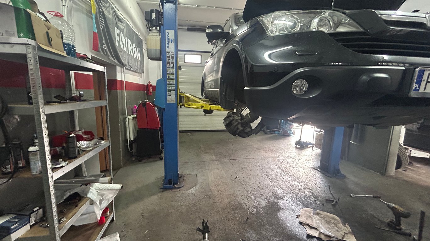 Autowarsztat SmartHubAuto — zdjęcie 9