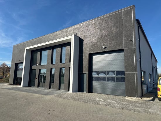 Image of building-exterior-and-surroundings