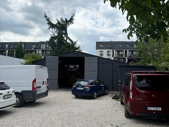 Image of building-exterior-and-surroundings