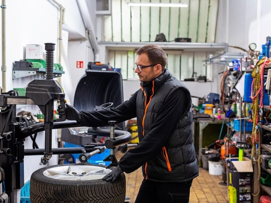 Image of working-mechanics