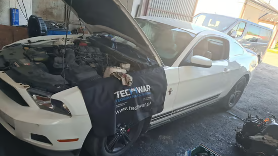 Image of building-exterior-and-surroundings