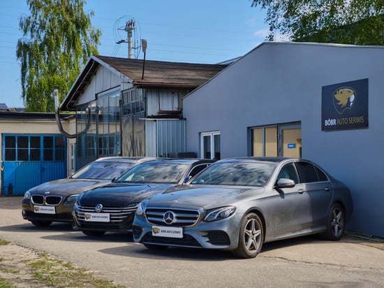 Image of building-exterior-and-surroundings