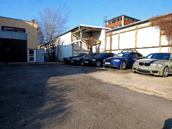 Image of building-exterior-and-surroundings