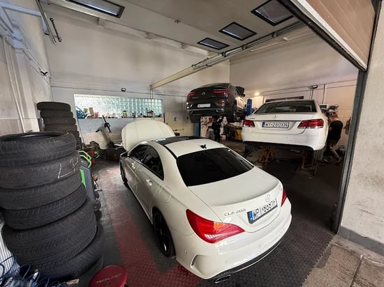 Image of example-cars