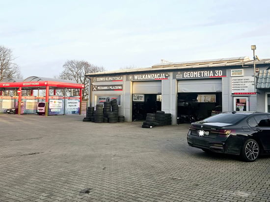 Image of building-exterior-and-surroundings