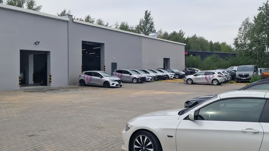 Image of building-exterior-and-surroundings