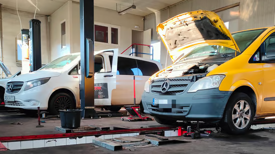 Image of example-cars