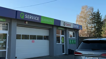 Image of building-exterior-and-surroundings