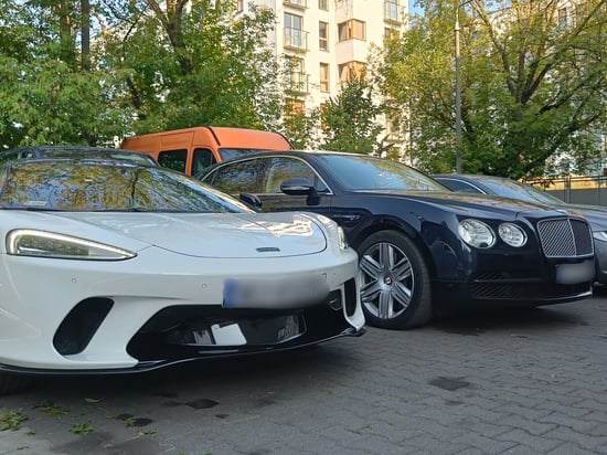 Image of example-cars