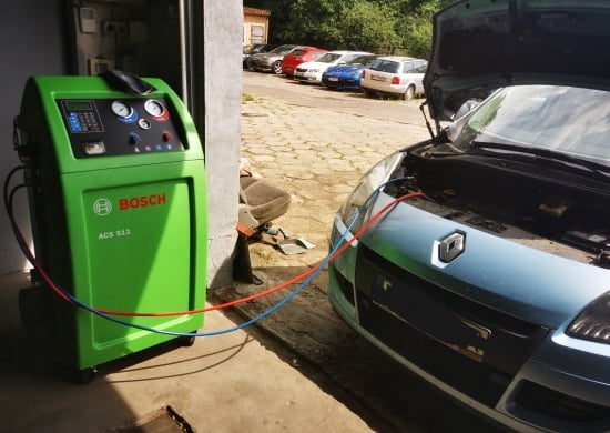 Image of working-mechanics