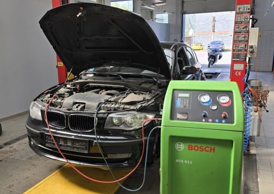 Image of example-cars