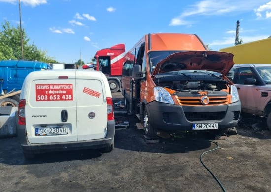 Image of working-mechanics