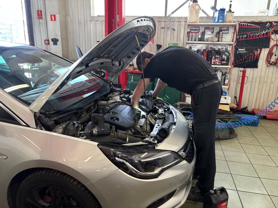 Image of working-mechanics