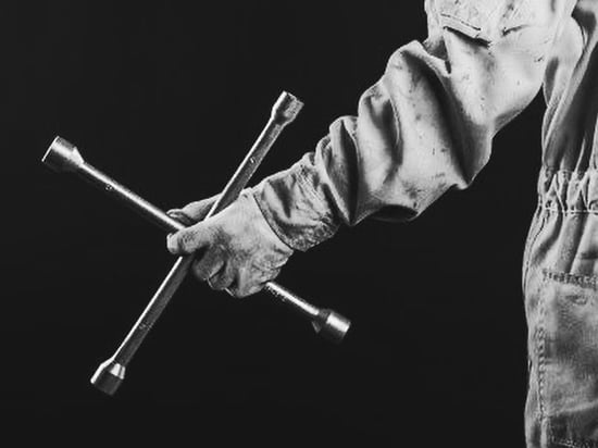 Image of building-exterior-and-surroundings